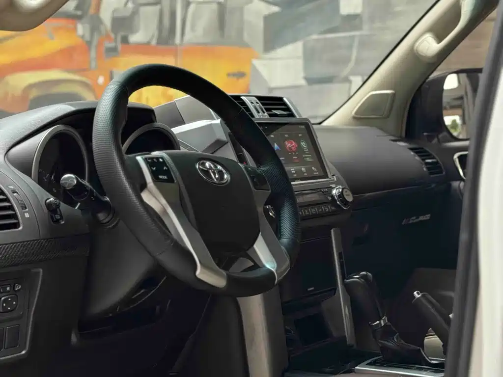 Toyota Prado 2011