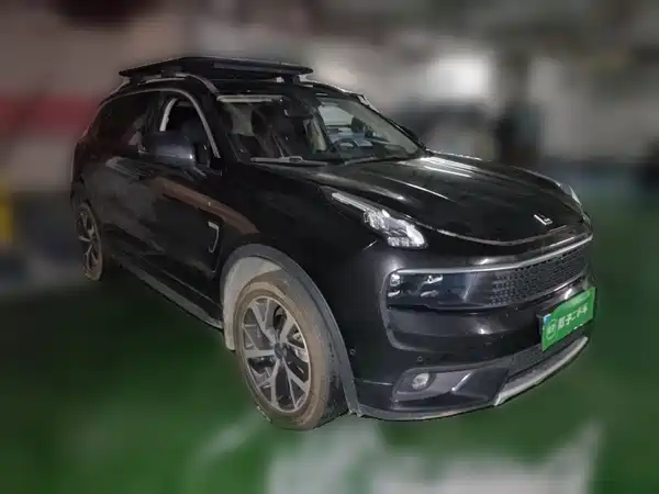 Lynk & Co 01 2018