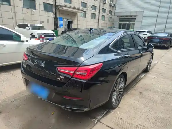 Hongqi H5 2021