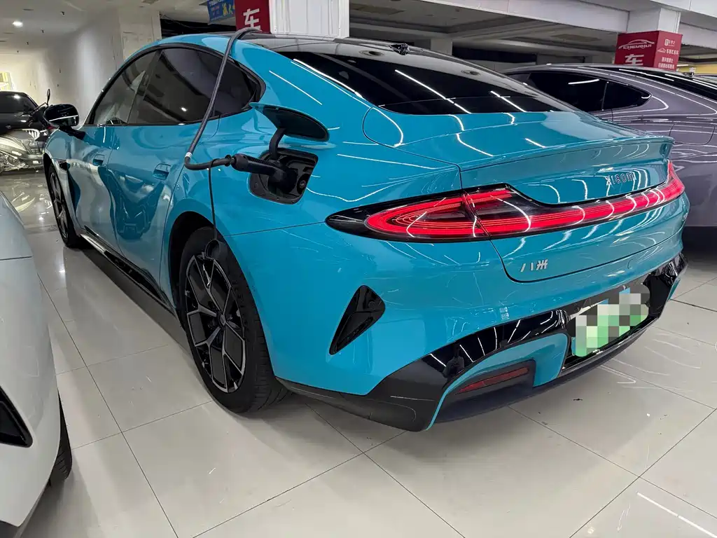 Xiaomi SU7 2025 — фото 15