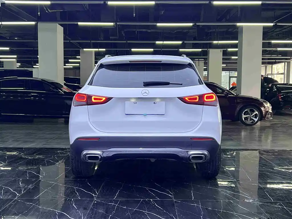 Mercedes-Benz GLA 2022 — фото 18