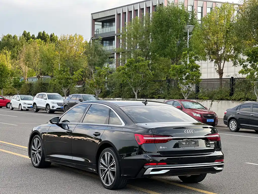 Audi A6L 2020 — фото 4