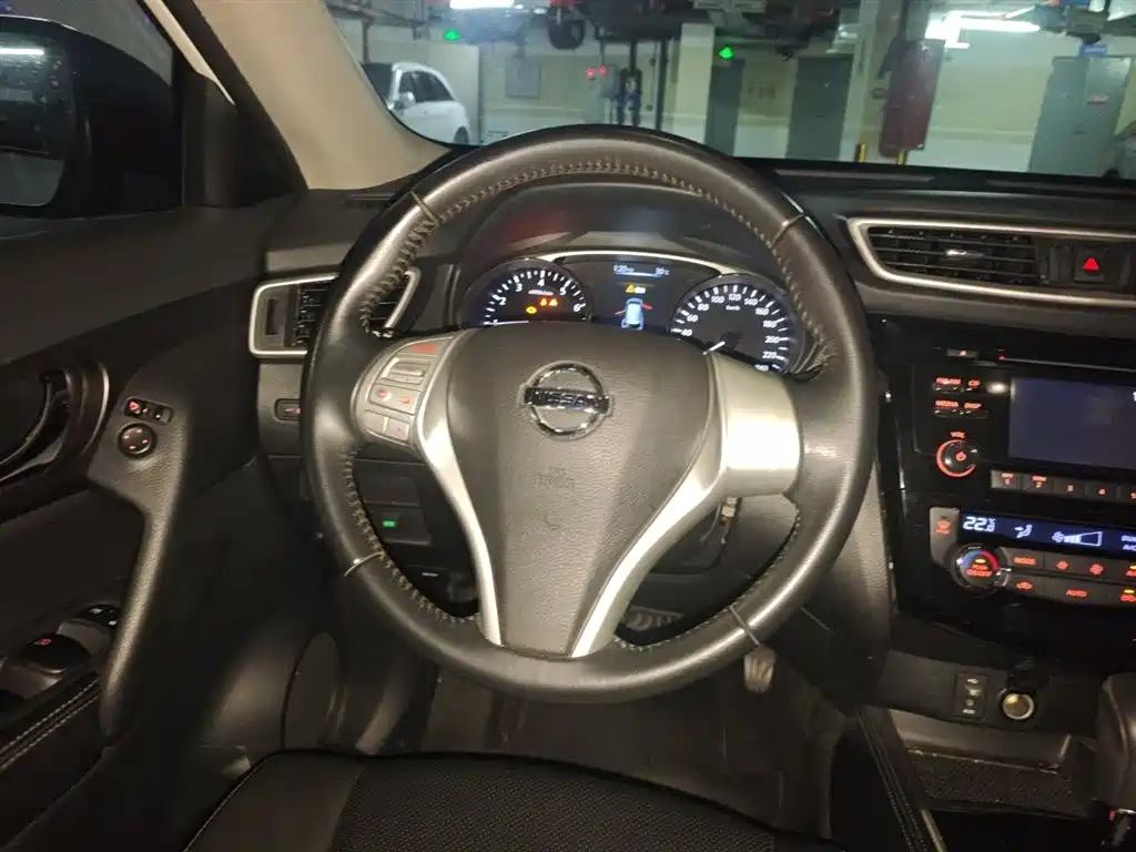 Nissan X-Trail 2014