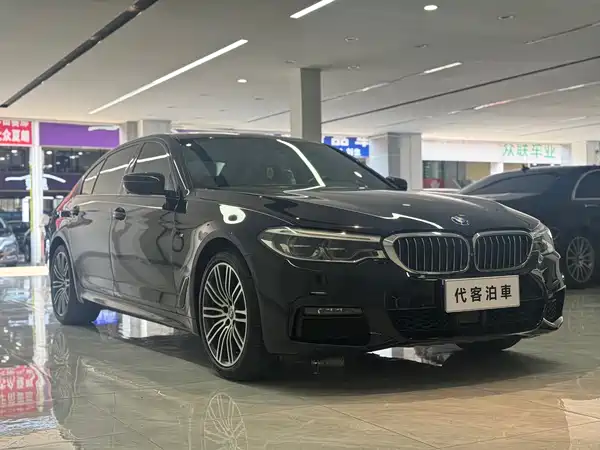 BMW 5 Series 2019