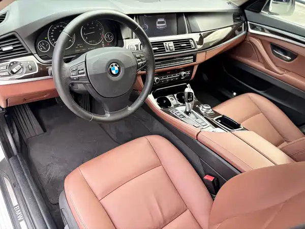 BMW 5 Series 2015