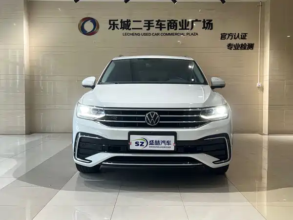 Volkswagen Tiguan L 2024
