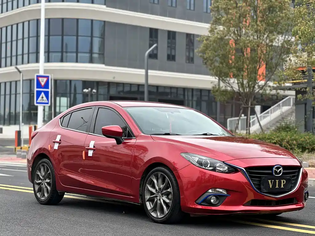 Mazda 3 Axela 2015 — фото 3