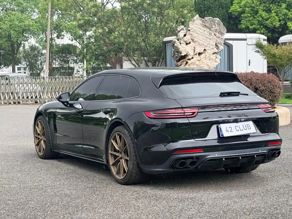 Porsche Panamera 2018 — фото 5