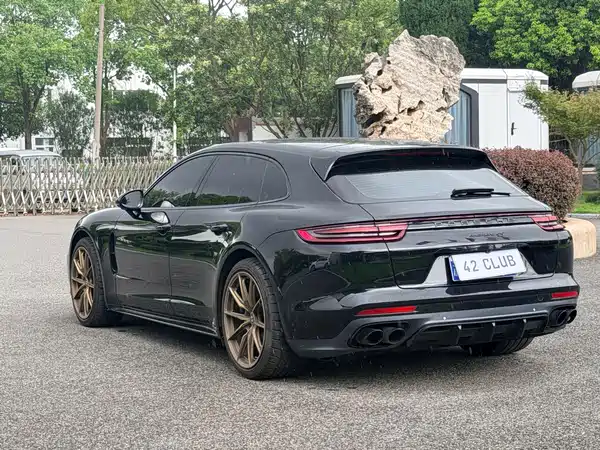Porsche Panamera 2018