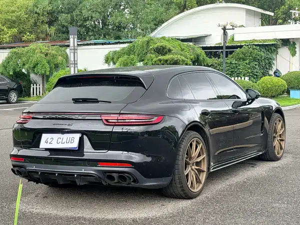 Porsche Panamera 2018