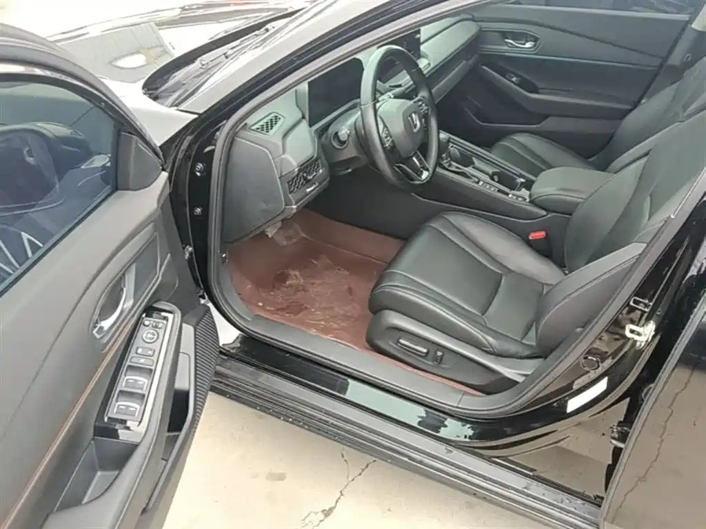 Honda Accord 2024 — фото 16