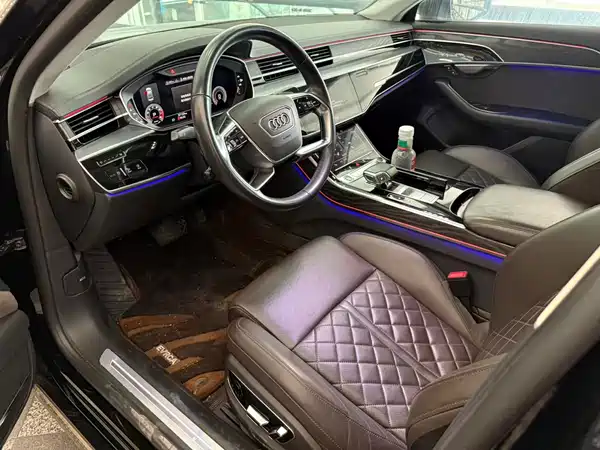 Audi A8 2021