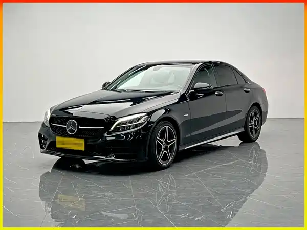 Mercedes-Benz C-Class 2021