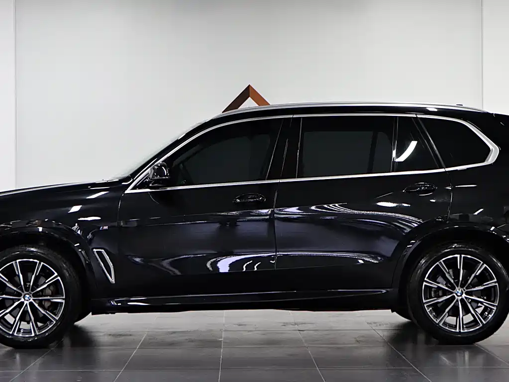 BMW X5 2022 — фото 7