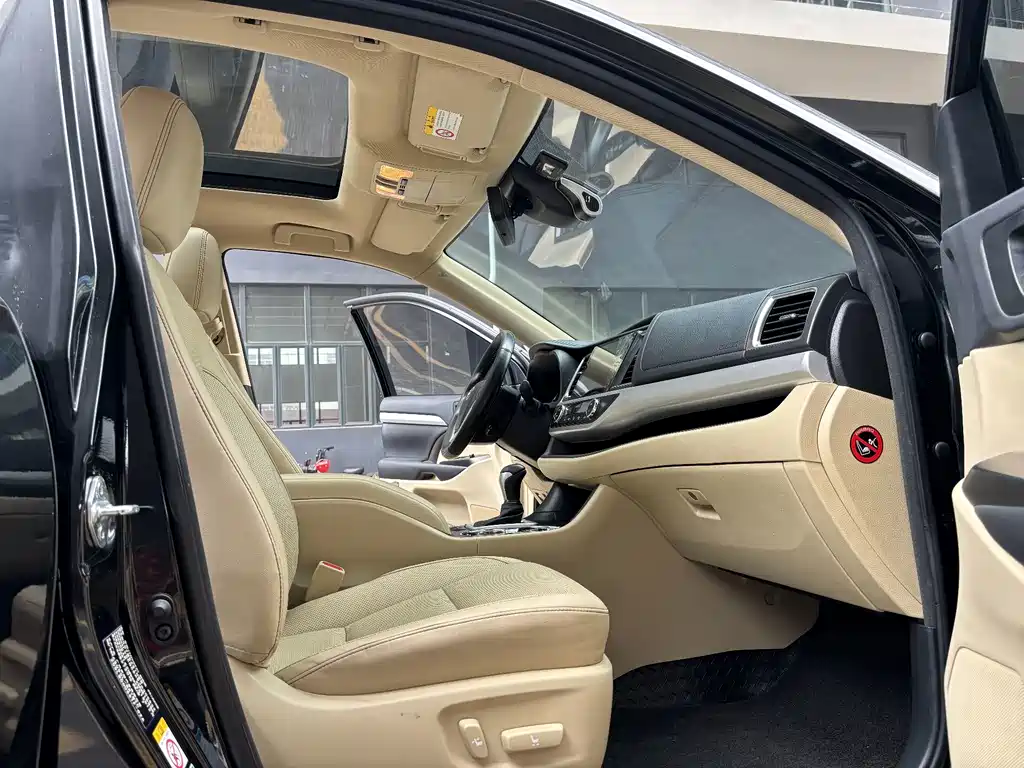 Toyota Highlander 2019 — фото 11