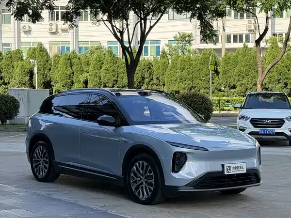 NIO ES6 2024