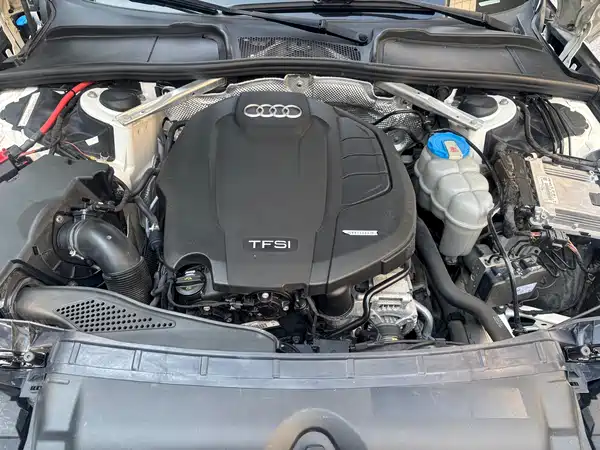 Audi A4L 2019