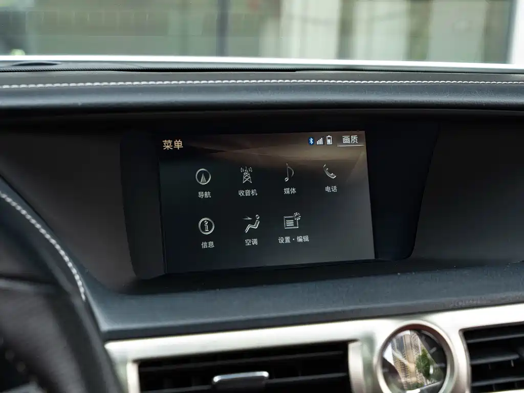 Lexus GS 2016 — фото 16