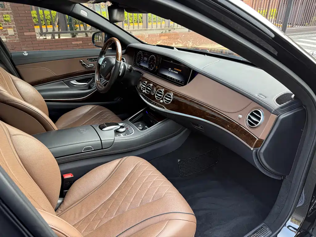 Mercedes-Benz S-Class 2017 — фото 25