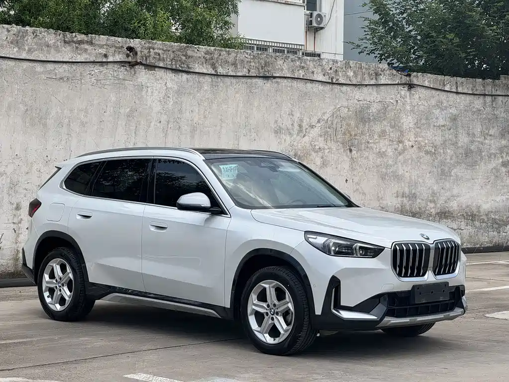 BMW X1 2023