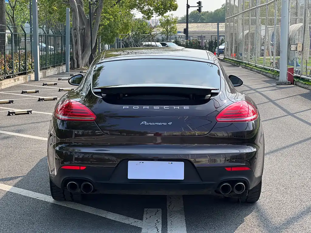 Porsche Panamera 2015 — фото 5