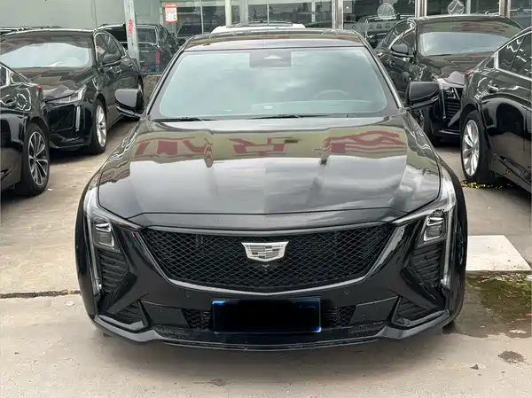 Cadillac CT5 2025