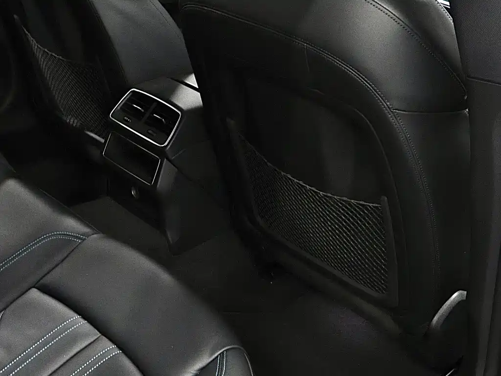 Audi A7 2021 — фото 17