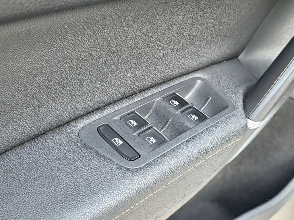 Volkswagen Golf Jialu 2018 — фото 16