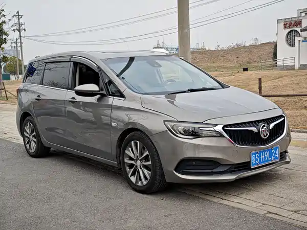 Buick GL6 2018