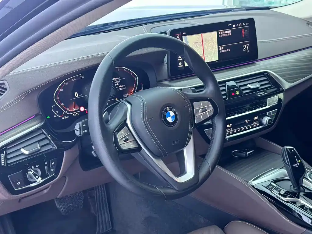 BMW 5 Series 2022