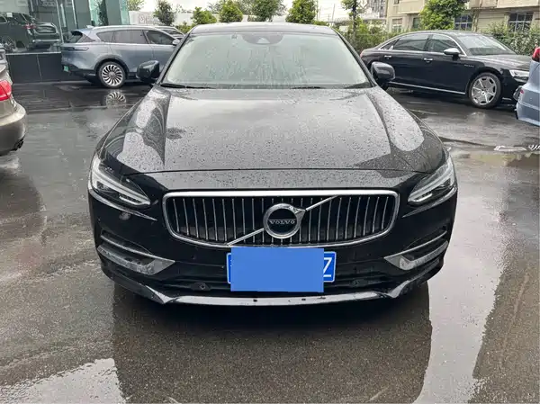 Volvo S90 2019