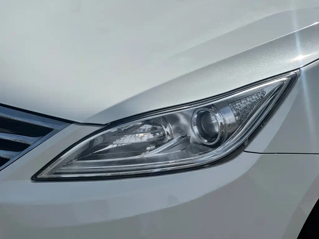 Changan Eado 2015 — фото 15