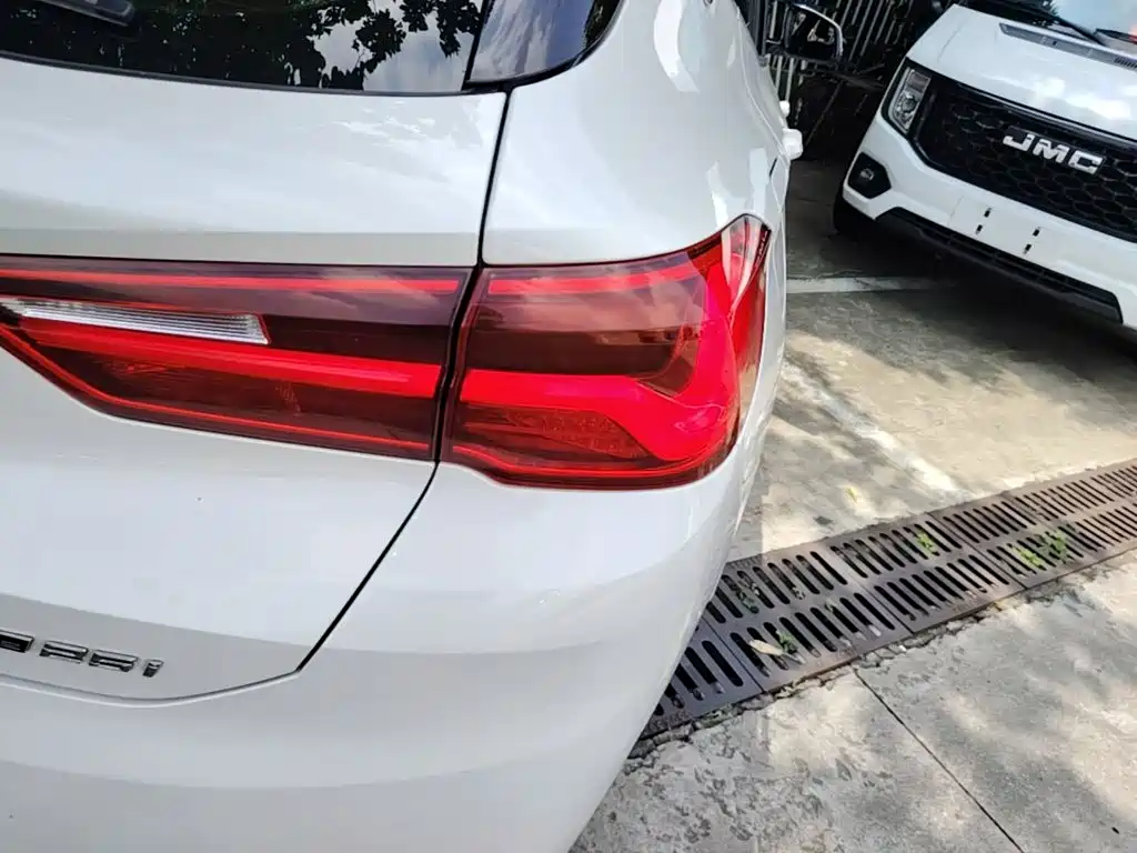 BMW X2 2020 — фото 8