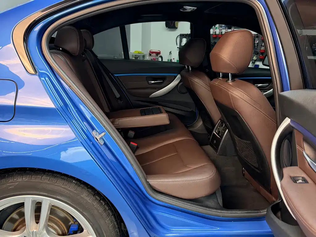 BMW 3 Series 2018