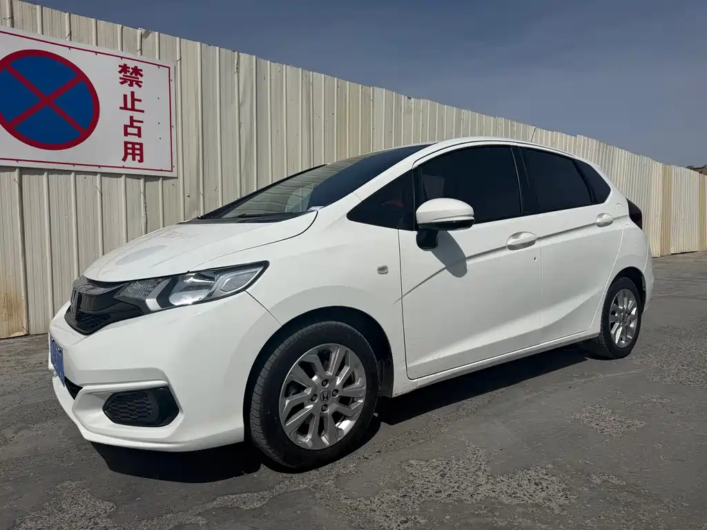 Honda Fit 2019 — фото 3