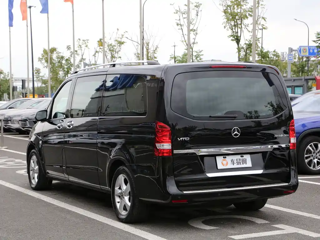 Mercedes-Benz Vito 2020 — фото 23