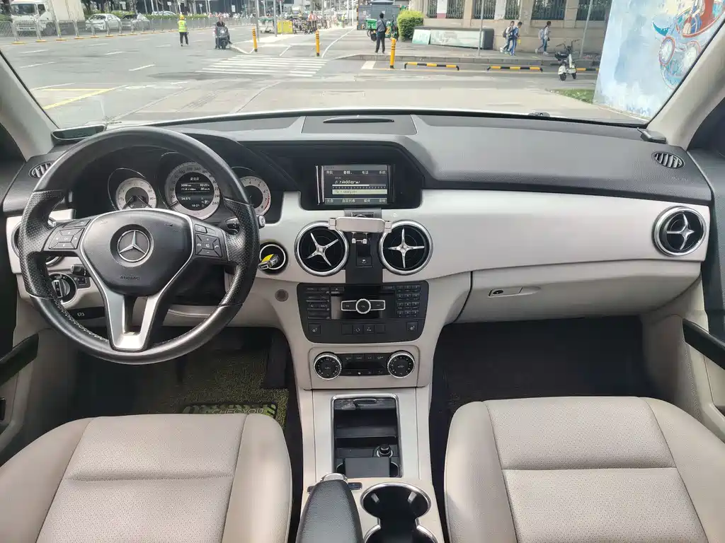 Mercedes-Benz GLK-Class 2013 — фото 11