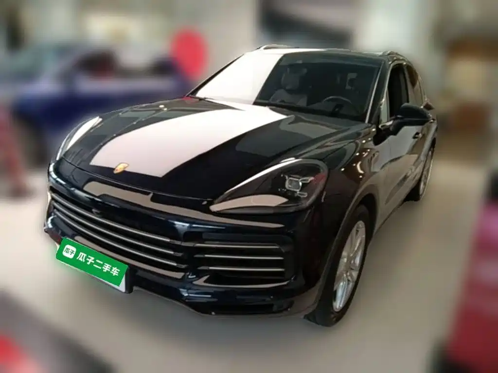 Porsche Cayenne Hybrid 2021