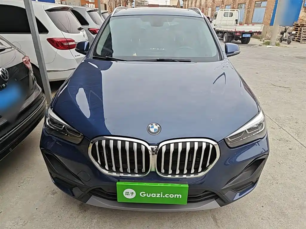 BMW X1 2021 — фото 3