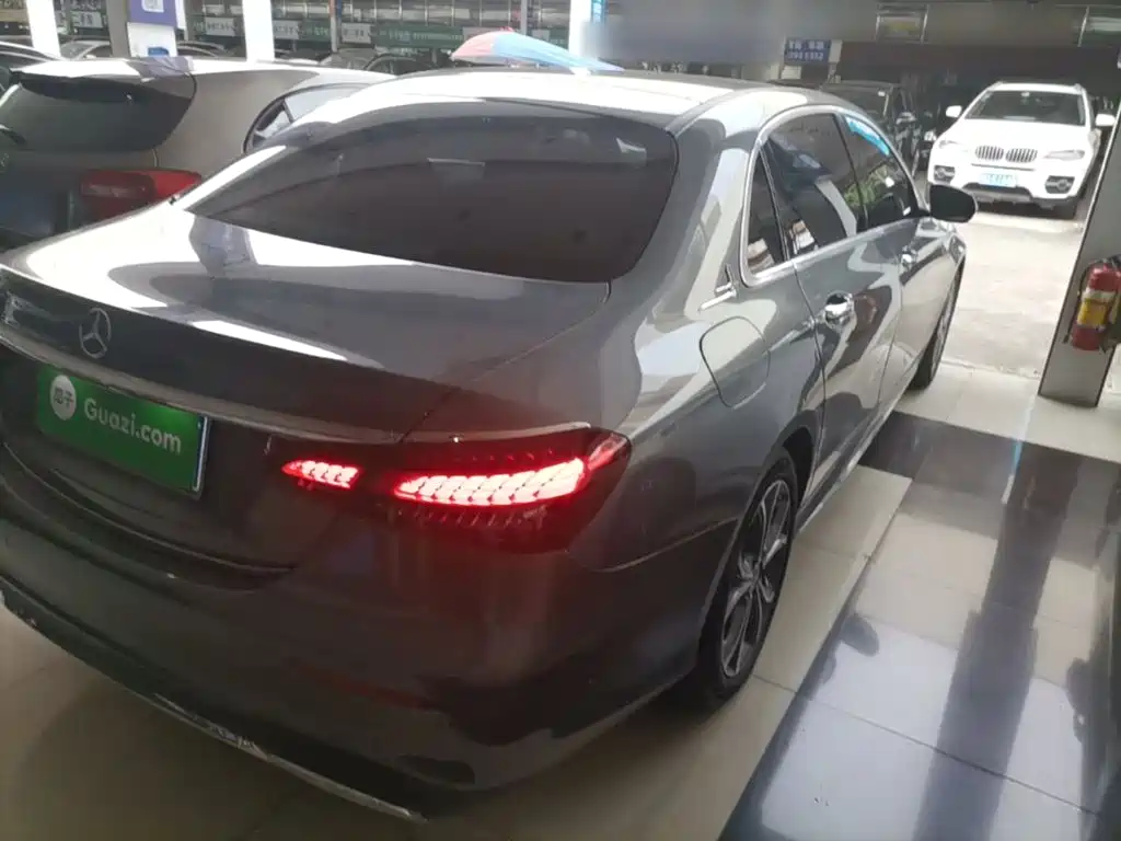 Mercedes-Benz E-Class 2021