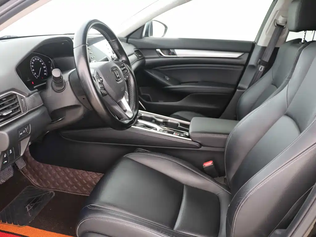Honda Accord 2021 — фото 10