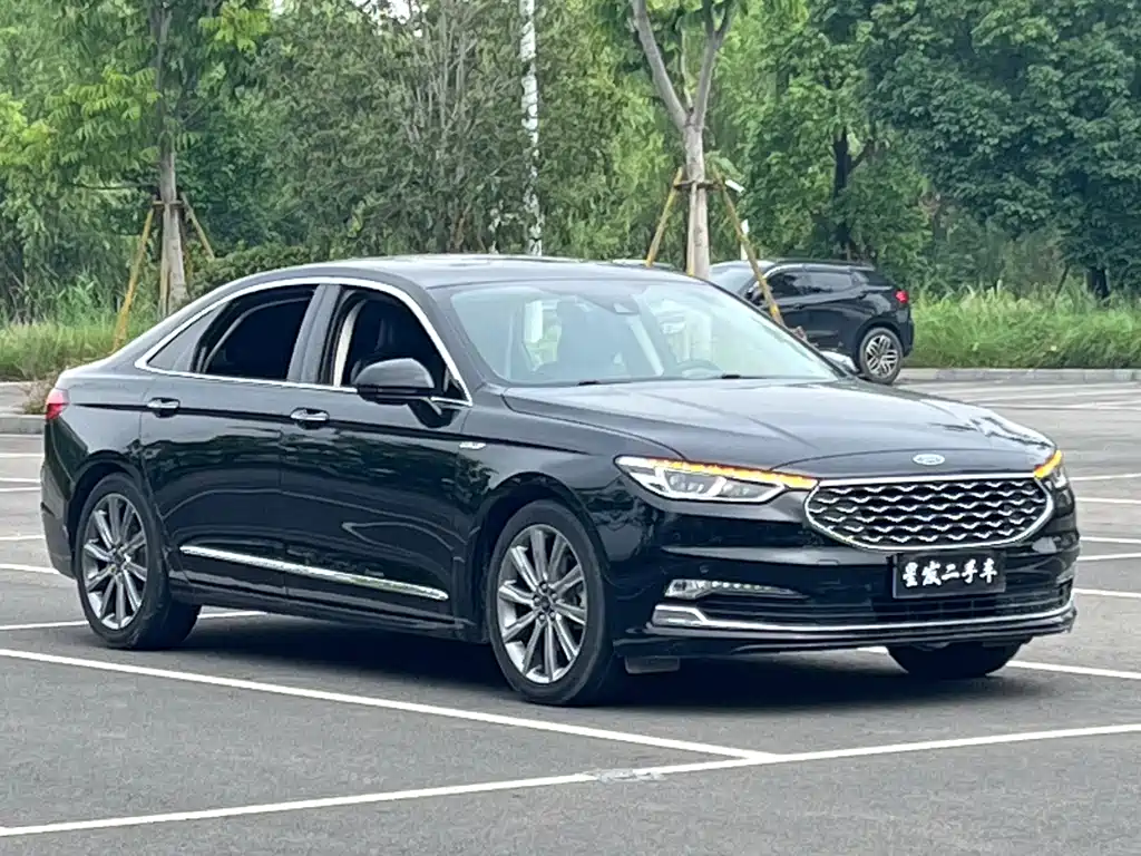 Ford Taurus 2020 — фото 3