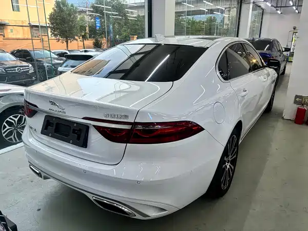 Jaguar XFL 2024