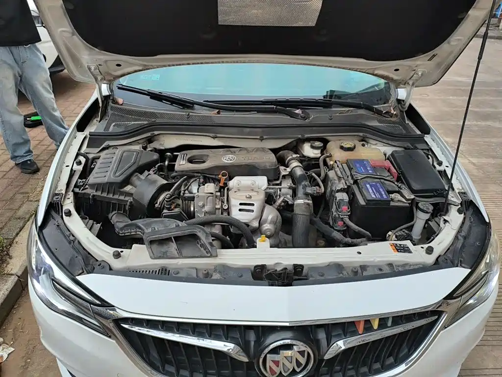 Buick Excelle 2020 — фото 11