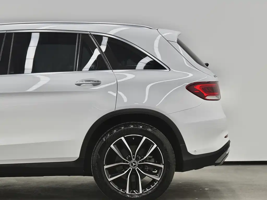 Mercedes-Benz GLC 2022 — фото 22