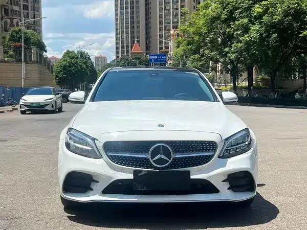 Mercedes-Benz C-Class 2019