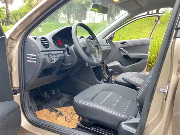 Volkswagen Jetta 2014