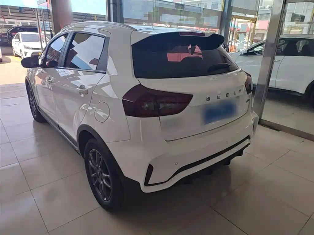 Geely Vision X3 2021
