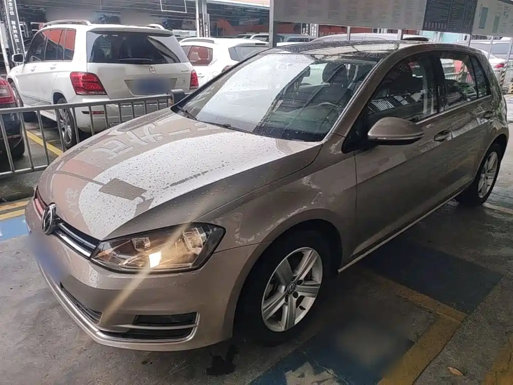 Volkswagen Golf 2016