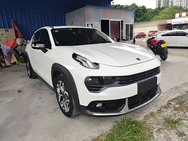 Lynk & Co 02 2020